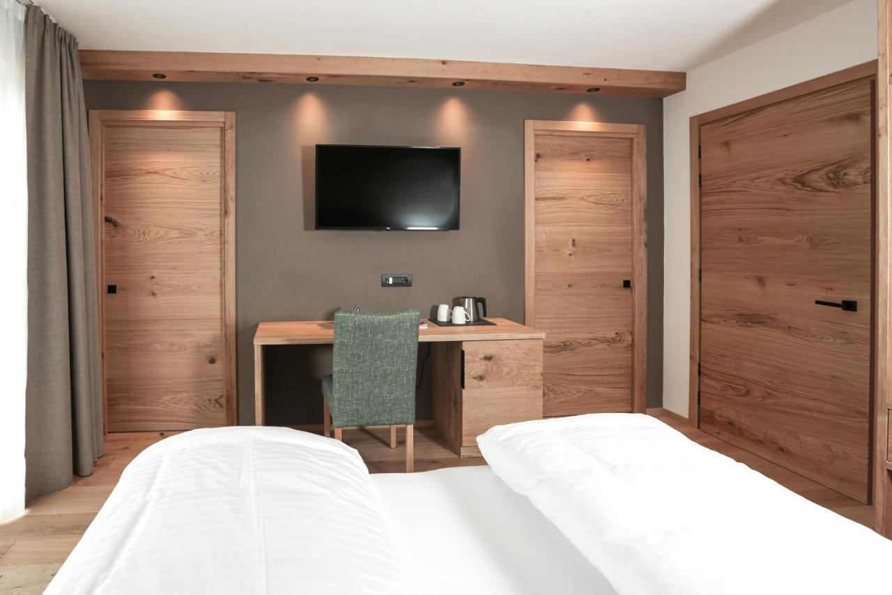 Hotel Li Anta Rossa Ливиньо Экстерьер фото